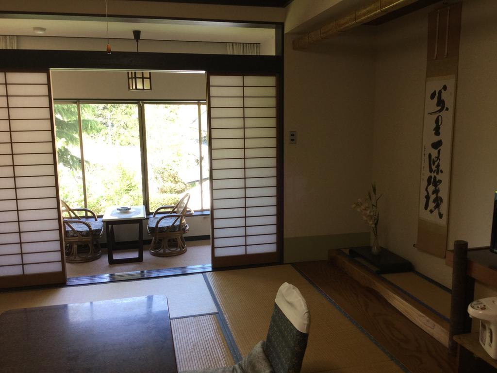 Unryuso Hotel Shinshiro Luaran gambar
